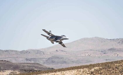 Es bräuchte ein West-Fernsehen, das uns sagt, was in Syrien wirklich passiert