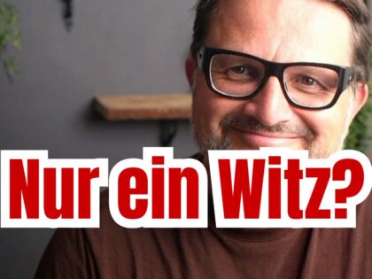 Baerbock-Nigeria-Video – steckt Böhmermann dahinter?